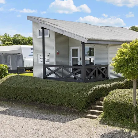 Kamp alanı First Camp Bojden 5*