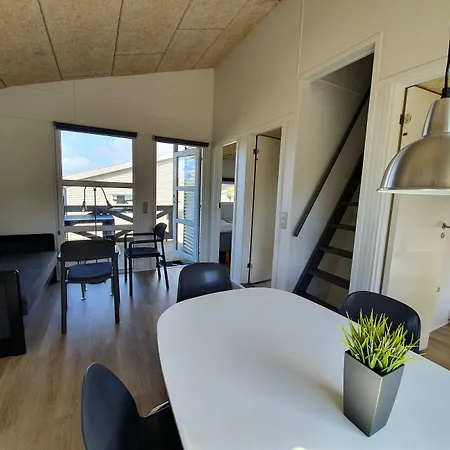 First Camp Bojden Кемпинг Фоборг